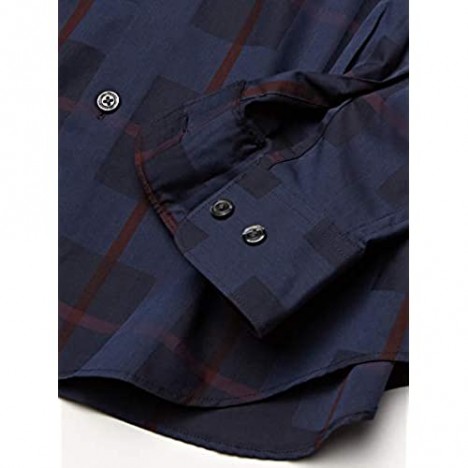 Perry Ellis Men's Standard Plaid Long Sleeve Dobby Button-Down Shirt