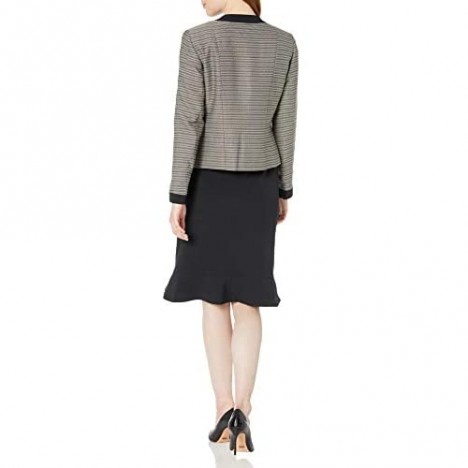 Le Suit Women's 5 Button Tweed Flounce Skirt Suit